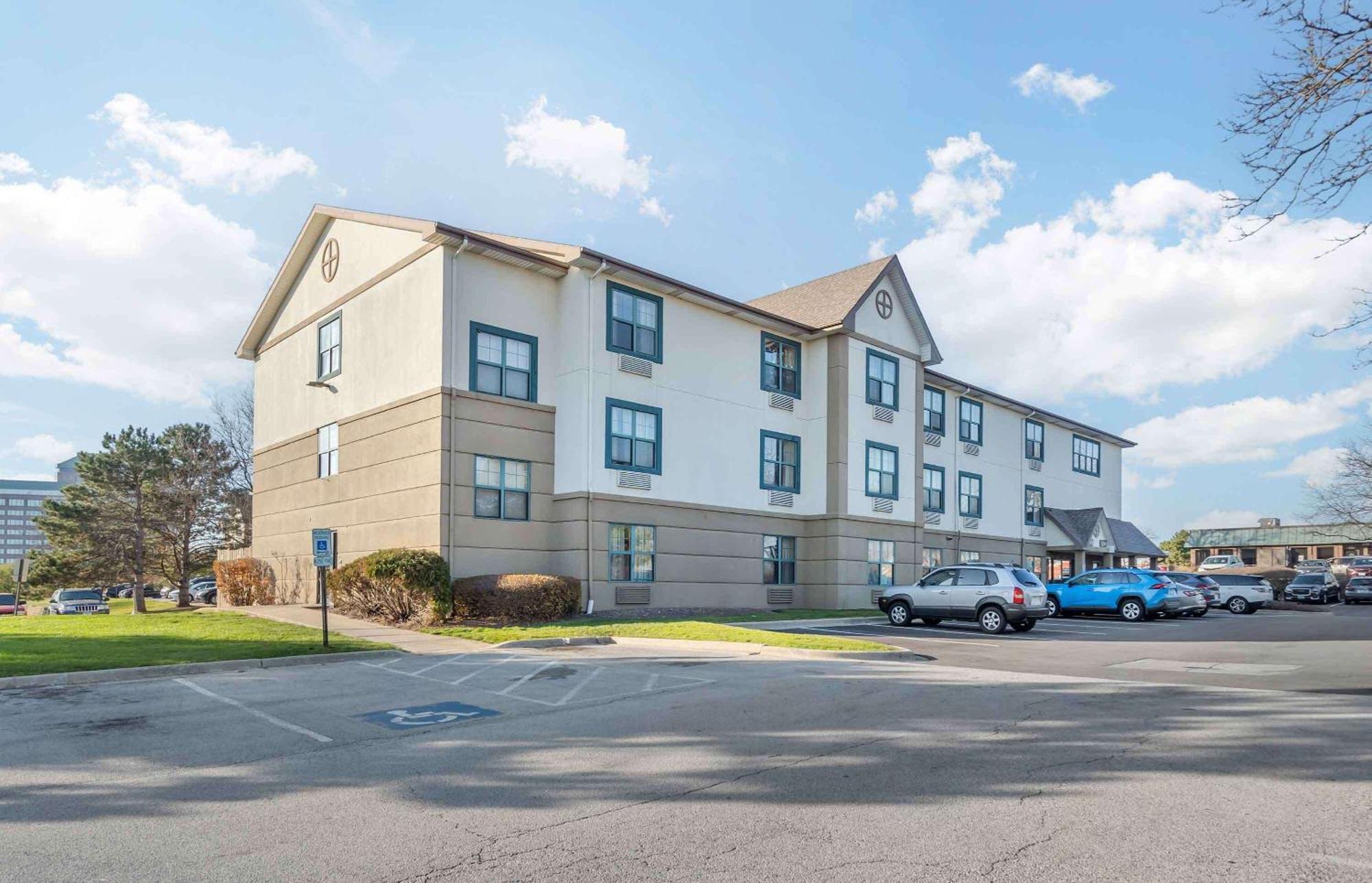 Extended Stay America Select Suites - Chicago - Downers Grove Exterior foto